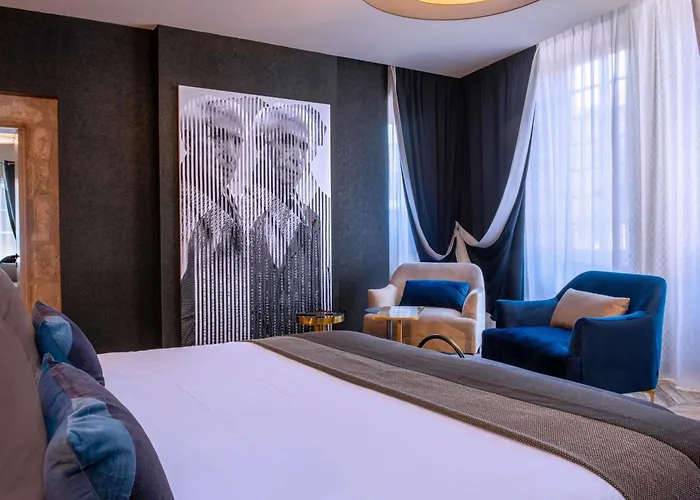 Mercure Figeac Viguier Du Roy